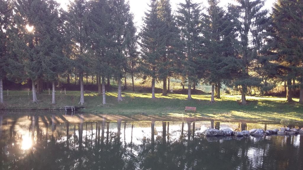 Camping De Flechat Orcival Exteriér fotografie