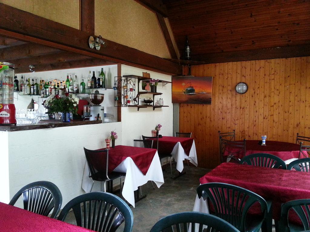 Hotel Camping De Flechat Orcival Exteriér fotografie